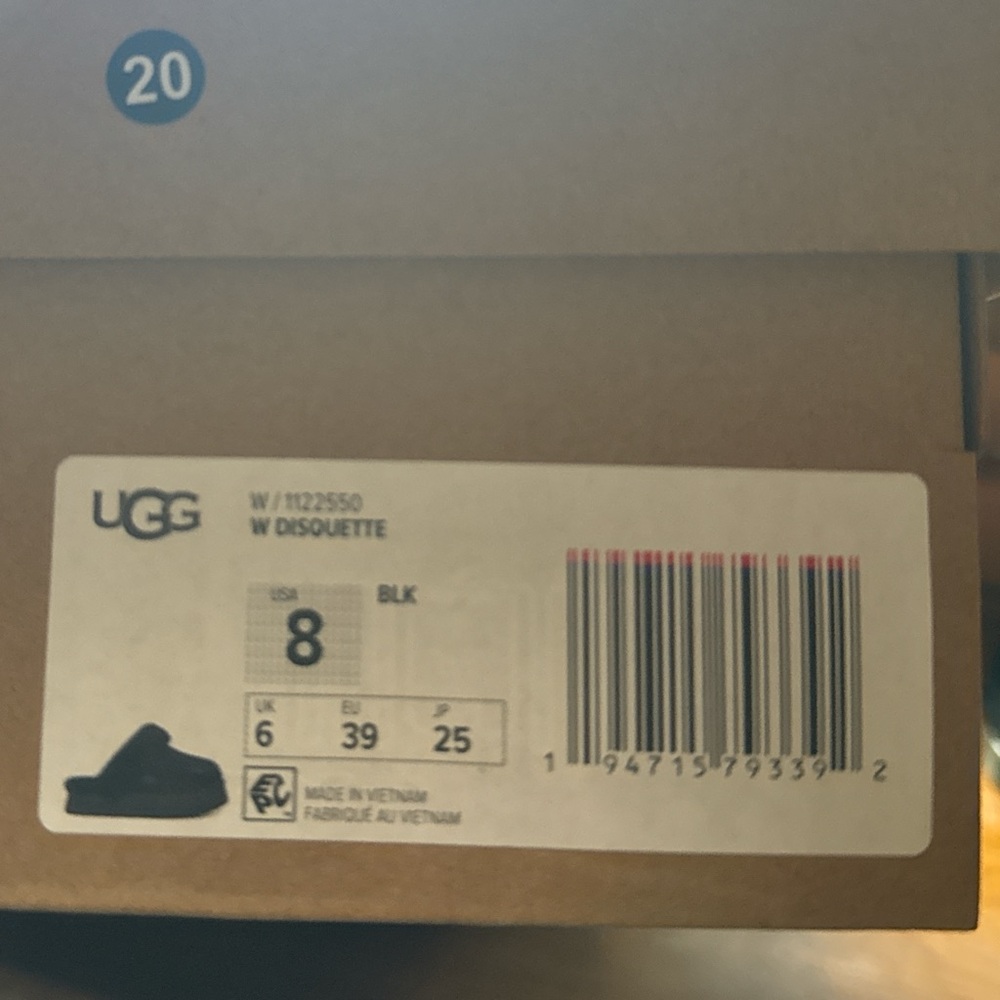 UGG Disquette Black Slippers